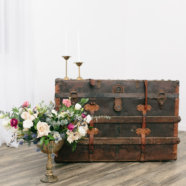 Large Steamer Trunk Details